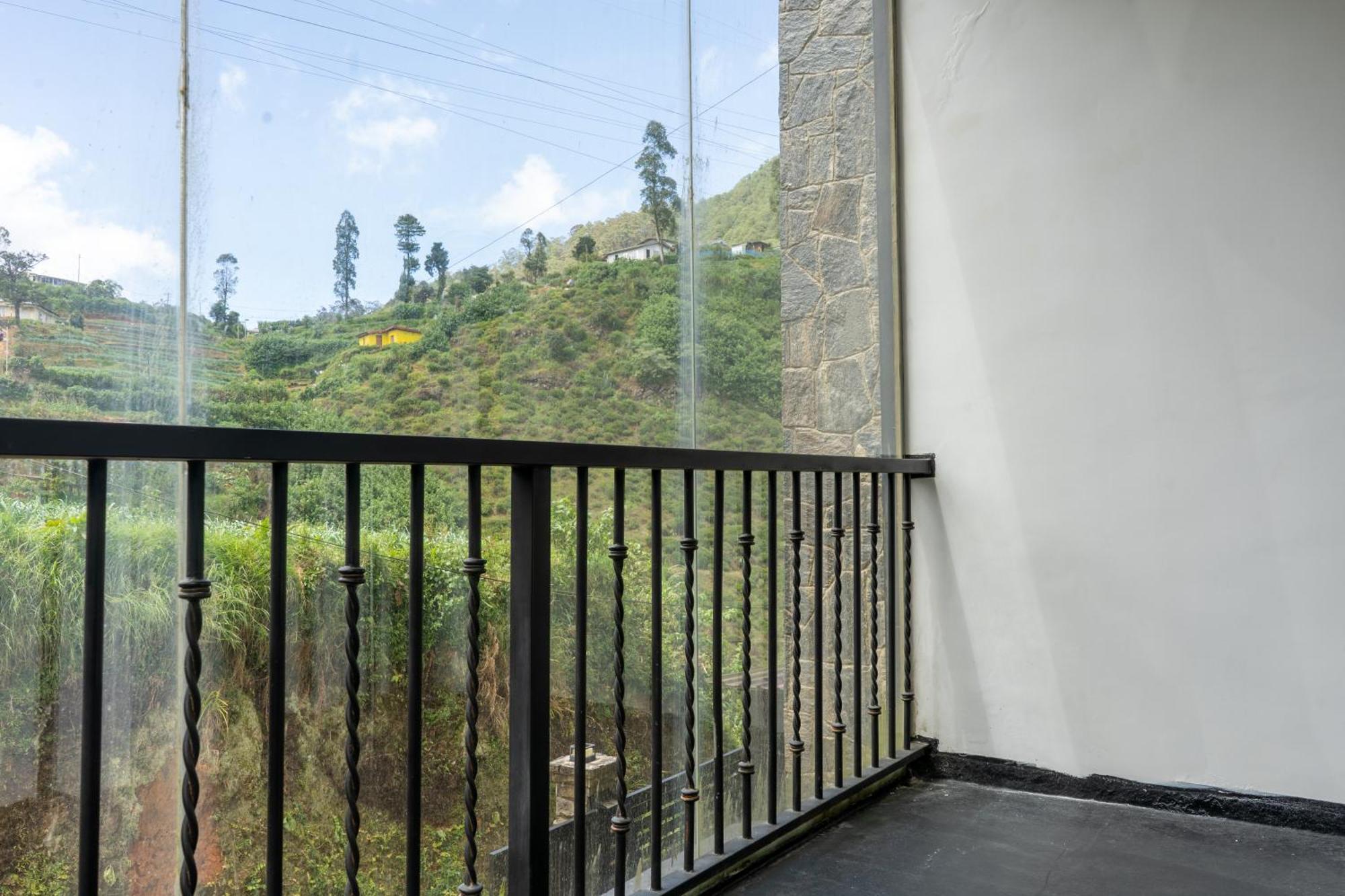 The Wind Castle Hotel Nuwara Eliya Exterior photo